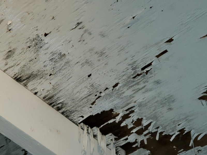 What is “Ghosting?” Ceiling Shadowing Explained